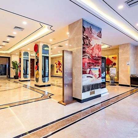 Beijing Feitian Hotel Екстериор снимка