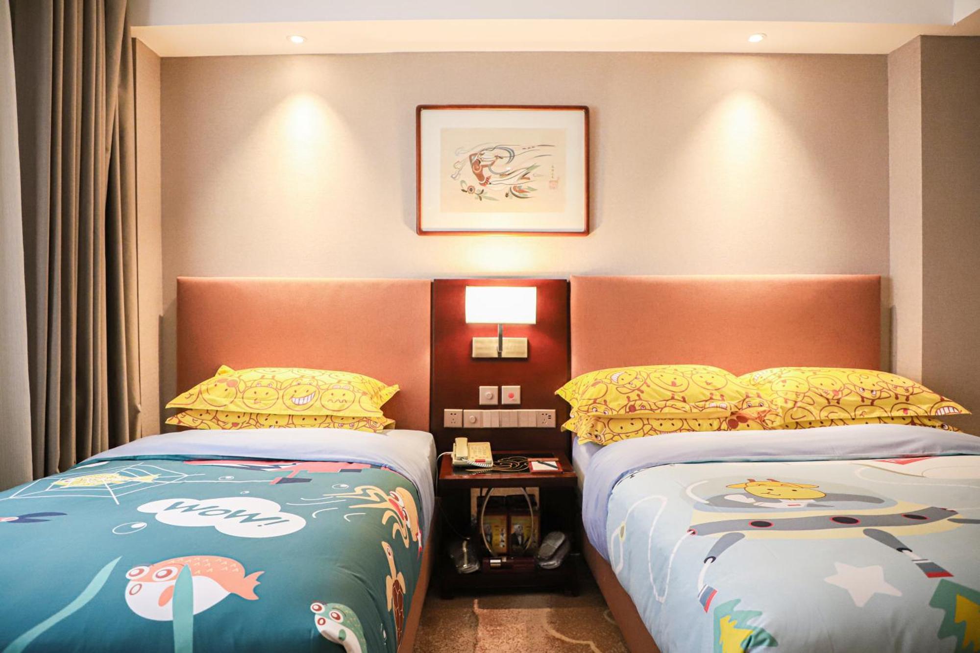 Beijing Feitian Hotel Екстериор снимка