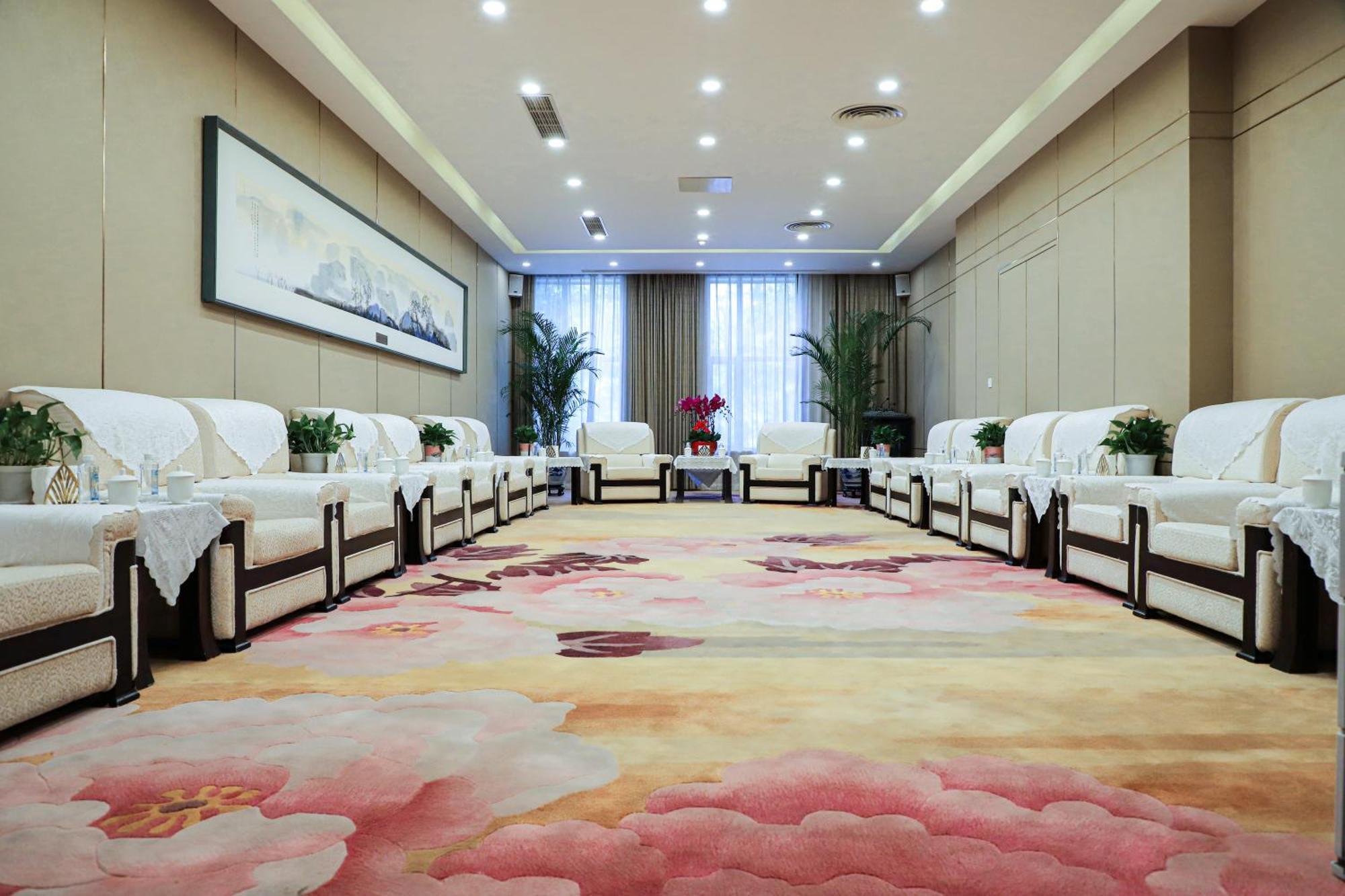 Beijing Feitian Hotel Екстериор снимка