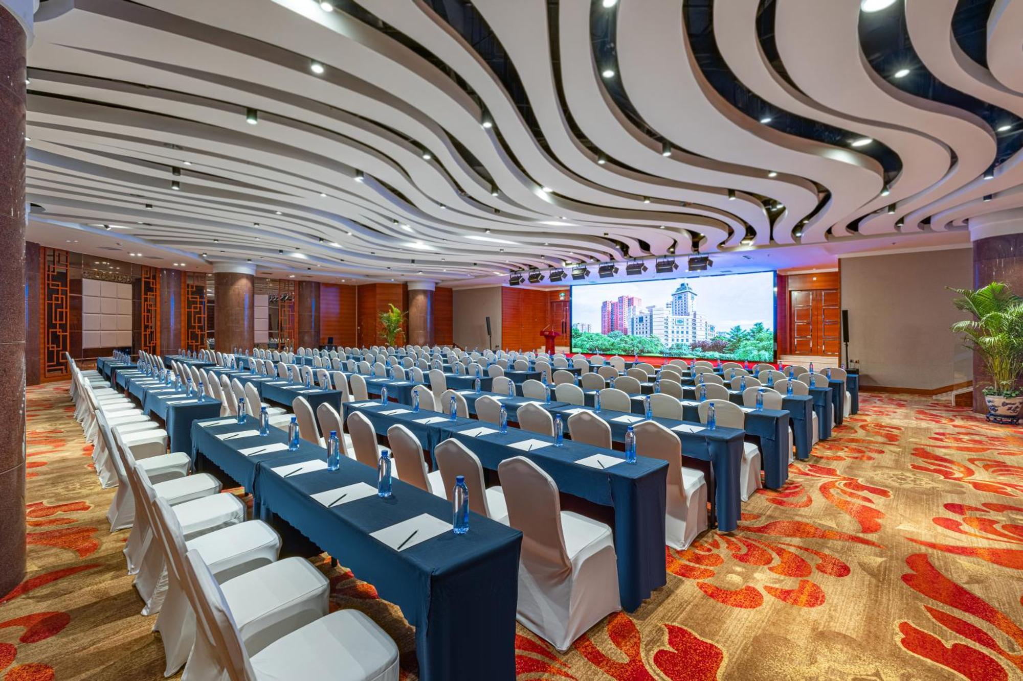 Beijing Feitian Hotel Екстериор снимка