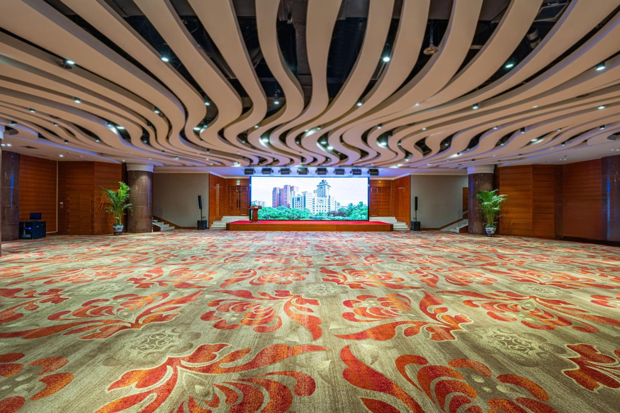 Beijing Feitian Hotel Екстериор снимка
