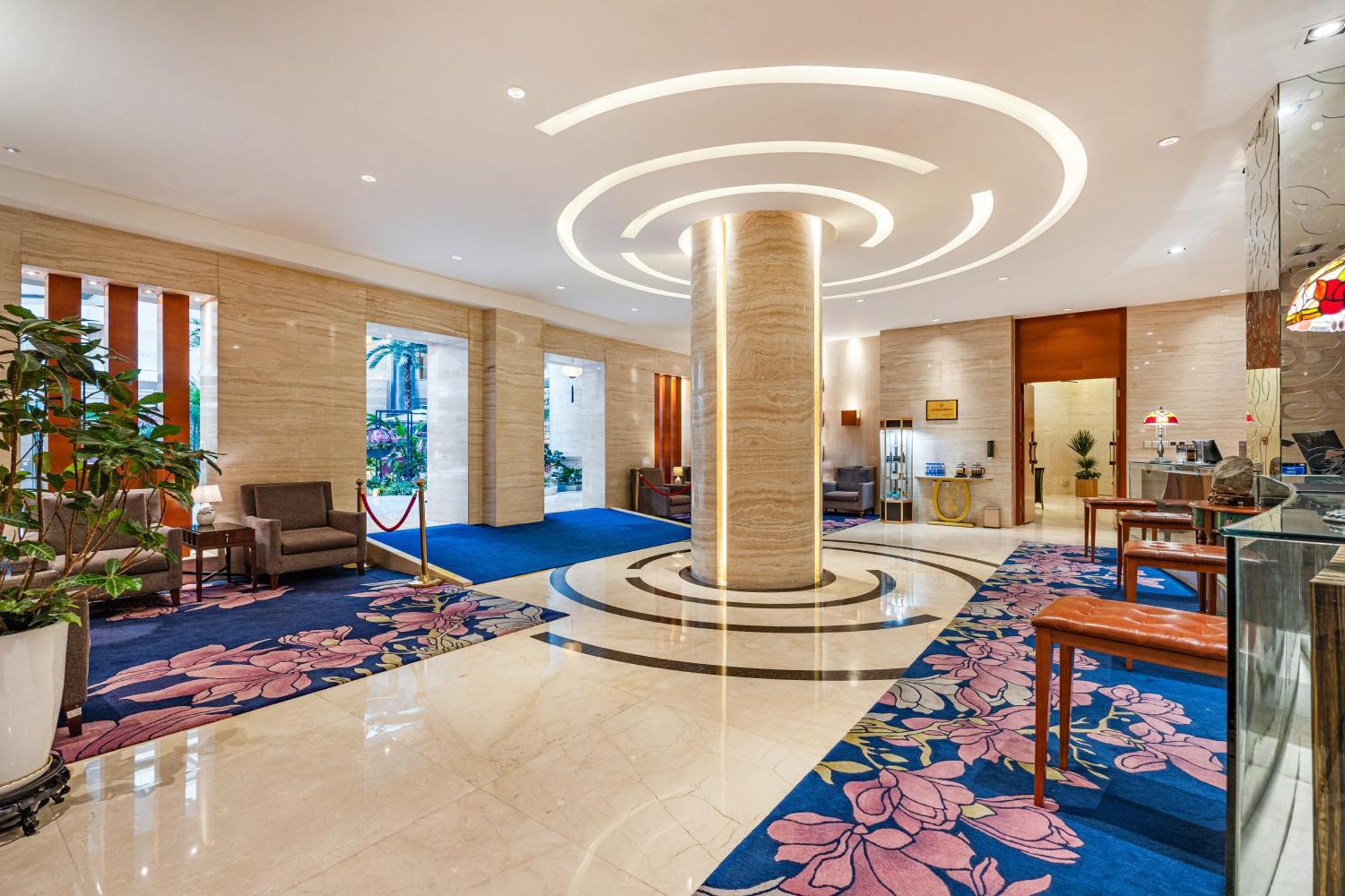 Beijing Feitian Hotel Екстериор снимка